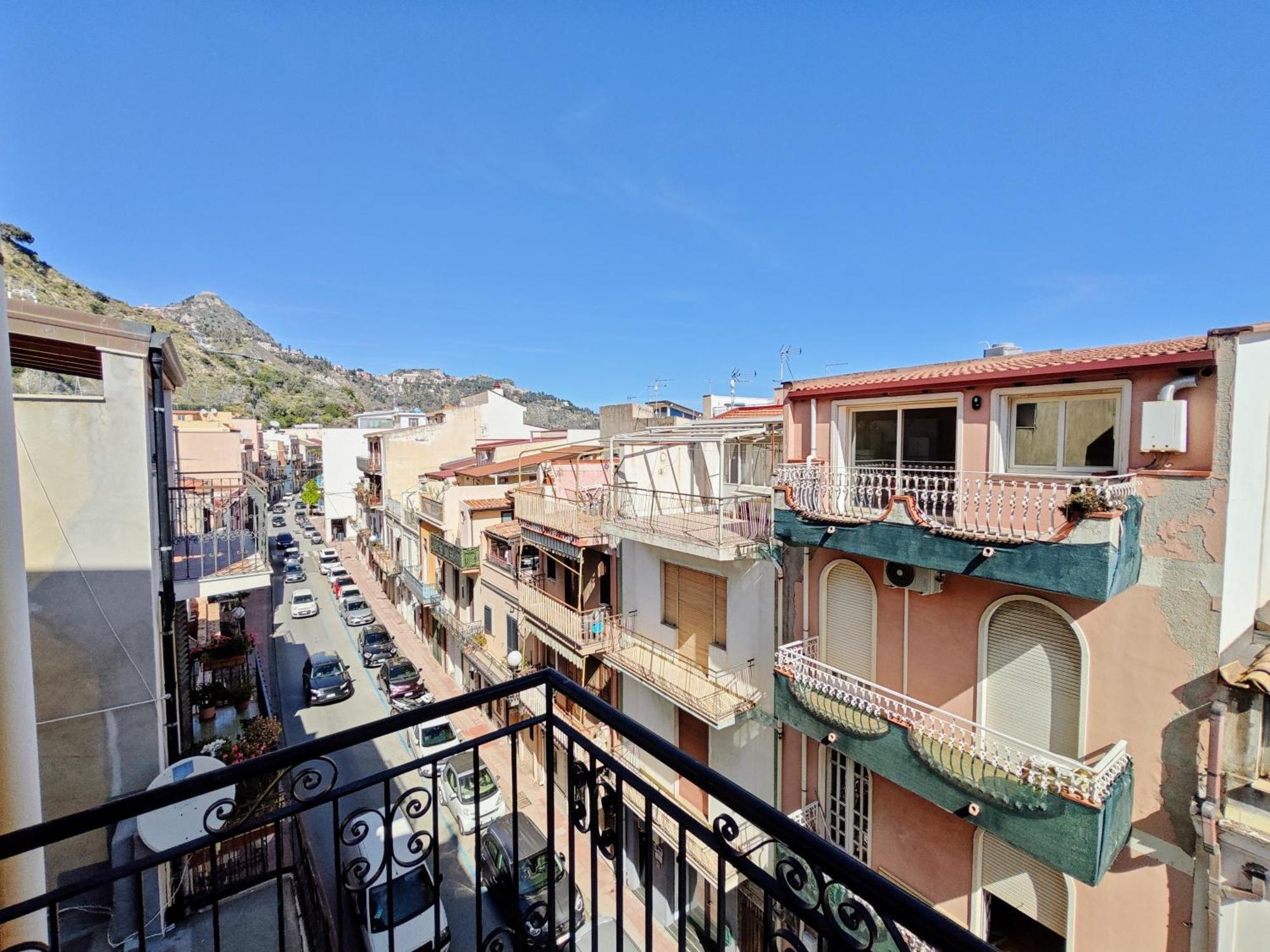 Etnapartment 2 جيارديني ناكسوس المظهر الخارجي الصورة